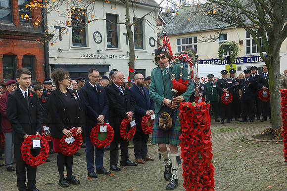 BC547623